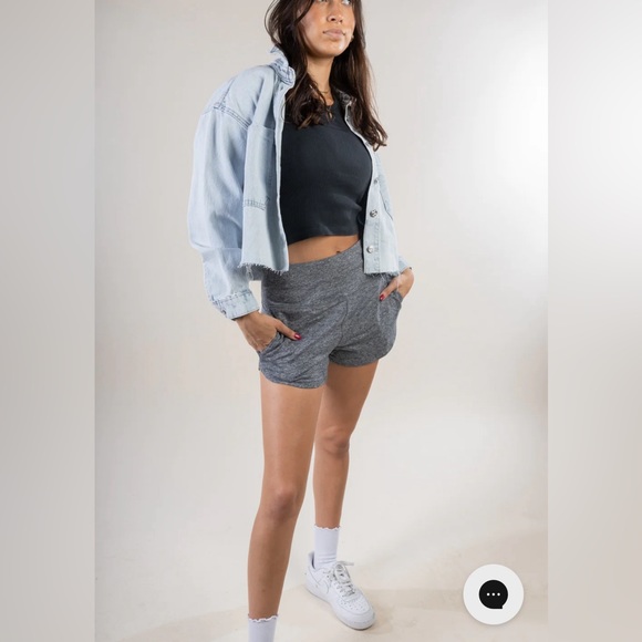 FEAT blanket blend move shorts - XL EUC - Picture 9 of 11